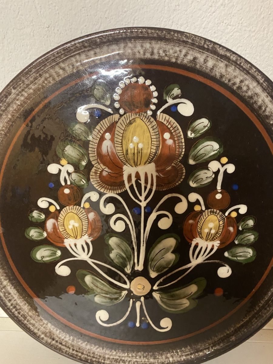 Tutte le decorazioni: handgemachter Keramik Teller Blumenmuster braun – Nuovo (secondo la descrizione) da Oberengstringen venduto da dilara.c 3