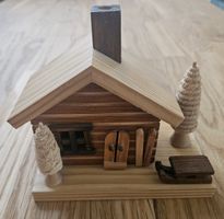 Holz-Räucherhaus „Skihütte“ – Natur/Braun