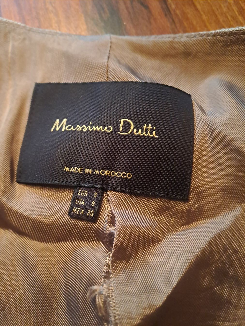 Massimo Dutti Gilet & Giacche senza maniche: Massimo Dutti Leinengilet Gr. S – Difettoso da Emdthal venduto da kasira 1