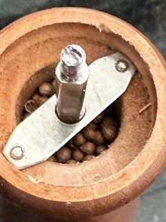 Appareils de cuisine: +  HoLz PfeFFermühLe  + – D'occasion à Winkel par zeho 3