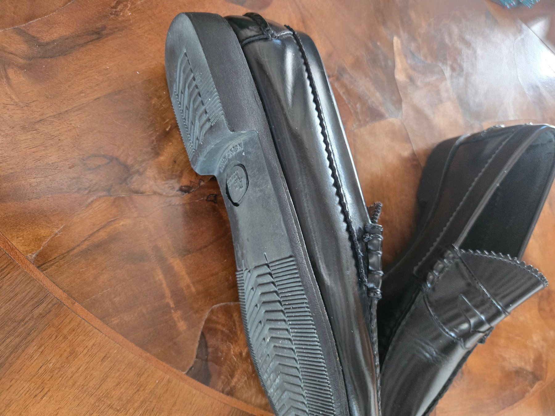 Scarpe da uomo: Allen Edmonds Mod. Lenox Grösse US 9 1/2  = EU 42 schwarz – Usato da Ascona venduto da Topolinowatch 1