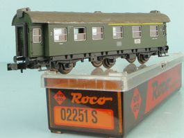 Roco 2251 S Spur N  3-achsiger DB Personenwagen 1/2 Klasse