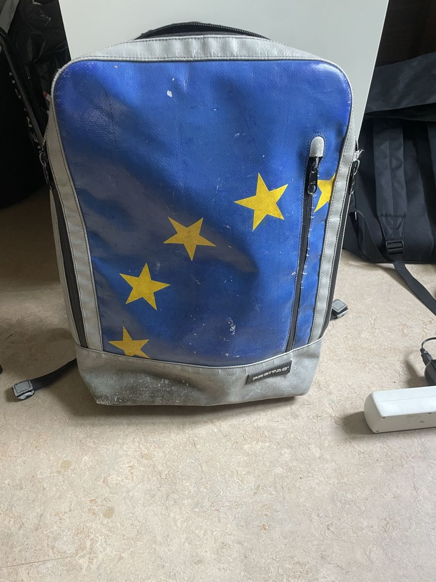 Freitag Zaini: Freitag Hazzard Tasche Rucksack – Usato da St. Gallen venduto da jvu_wm5v 2