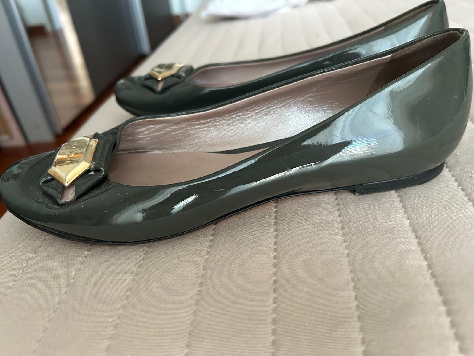 Versace Damenschuhe: Damenschuh Ballerina Versace – Gebraucht aus Zug von Kaufwas 2