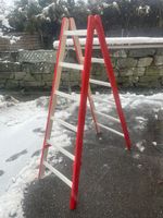 Holzleiter, rot-weiss, gebraucht, für Haus und Garten!