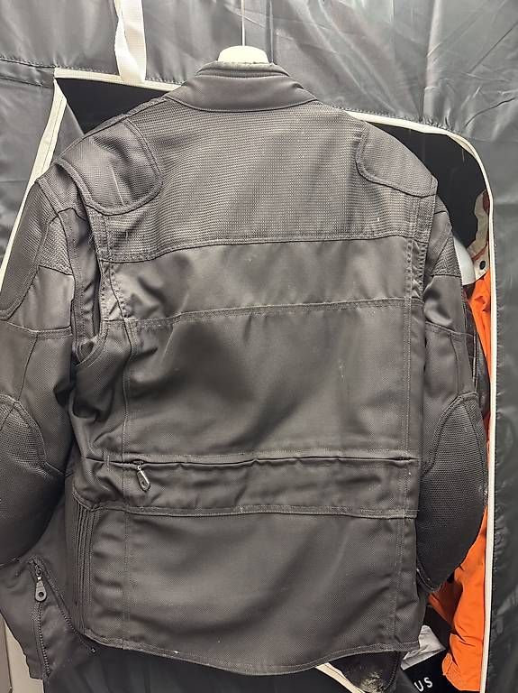 Harley-Davidson Giacche: Jacke Harley Davidson – Usato da Zürich venduto da mpally