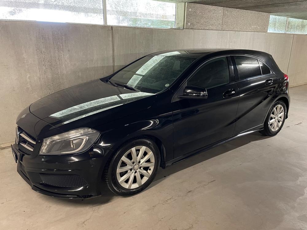 MERCEDES BENZ A200 CDI 6-Gang Schalter AMG Pakett Xenon Alu