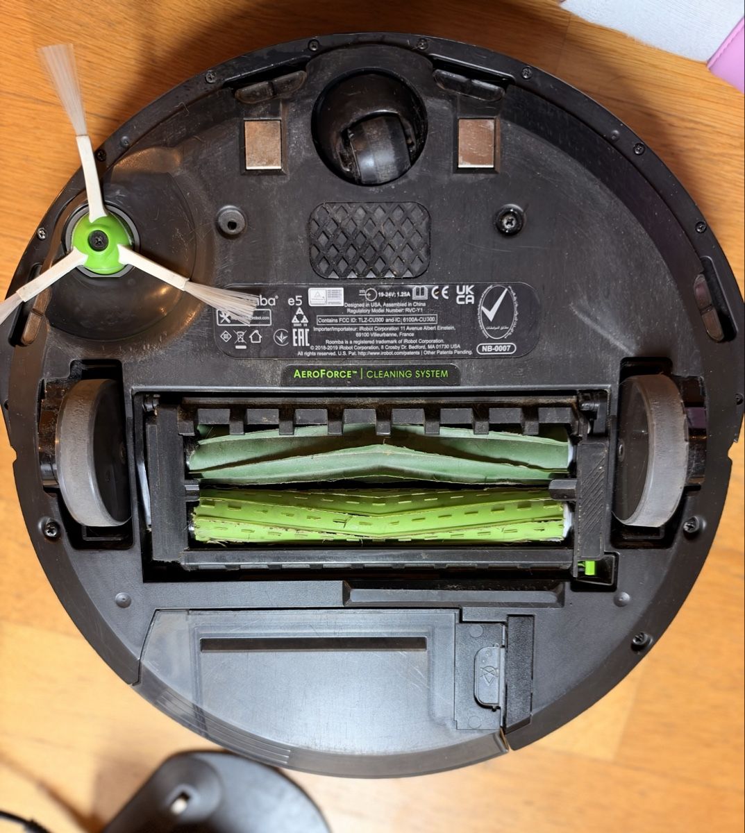 Irobot Staubsauger & Zubehör: iRobot Roomba e5 Saugroboter inkl. Ladestation – Gebraucht aus Kriessern von aga_2zht 1