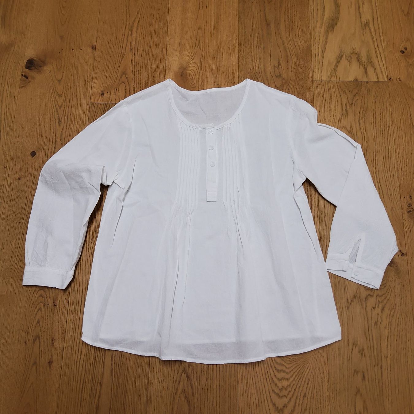 Lotti di vestiti: 3 teiliges Kleiderpacket – Usato da Naters venduto da 3904Naters 1