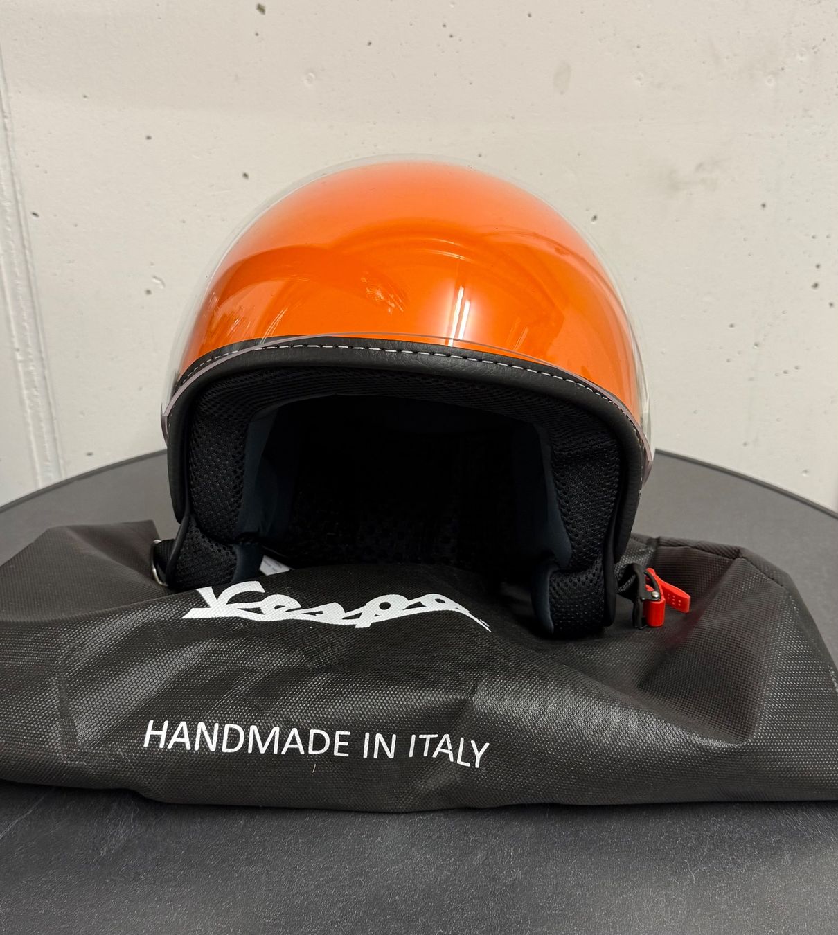 Caschi & visiere: Piaggio Vespa Helm Orange: XS – Nuovo (secondo la descrizione) da Schlieren venduto da carmotica 1
