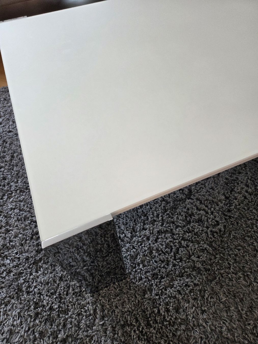 Tavoli: Couchtisch Milchglas, guter Zustand – Usato da Luzern venduto da Meeelanie 2