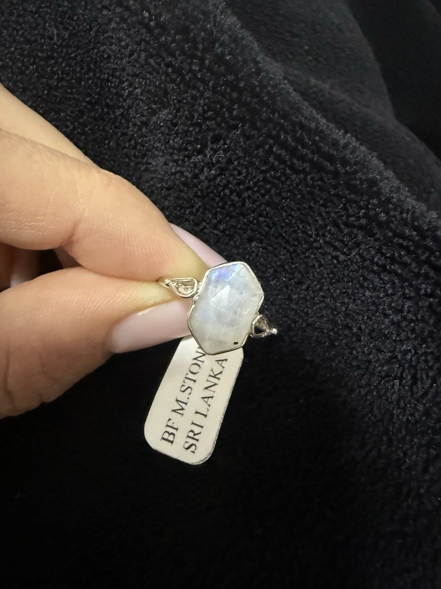 Ringe: Mondstein Ring – Neu und originalverpackt aus Heiden von Ameliska 1