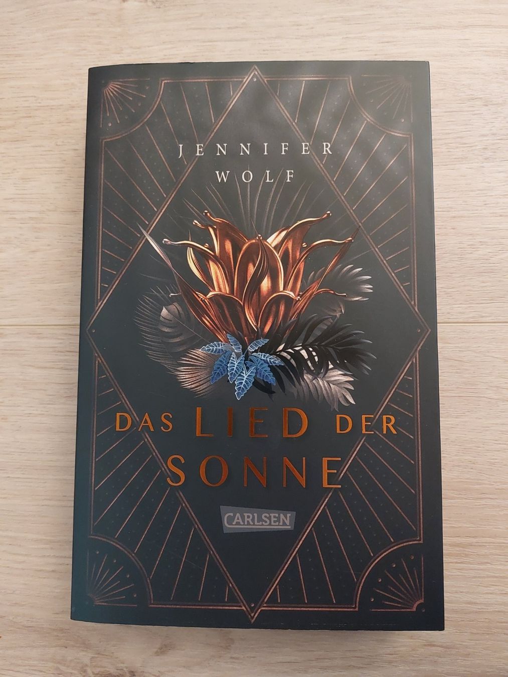 Libri: Das Lied der Sonne - Jennifer Wolf – Usato da Untereggen venduto da ros_kz89