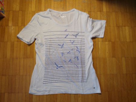 Damen T-Shirt weiss mit blauen Vögeln  Gr. Ca M  GERRY WEBER
