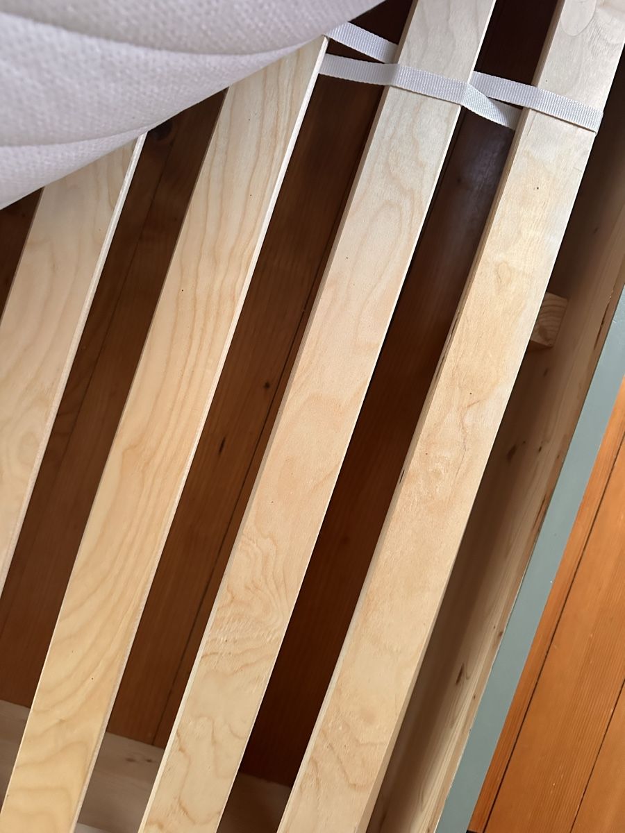 Letti: Bett inkl. Lattenrost - 140x200 – Usato da St. Gallen venduto da beccast8 3