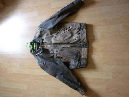 Veste en cuir pour femme