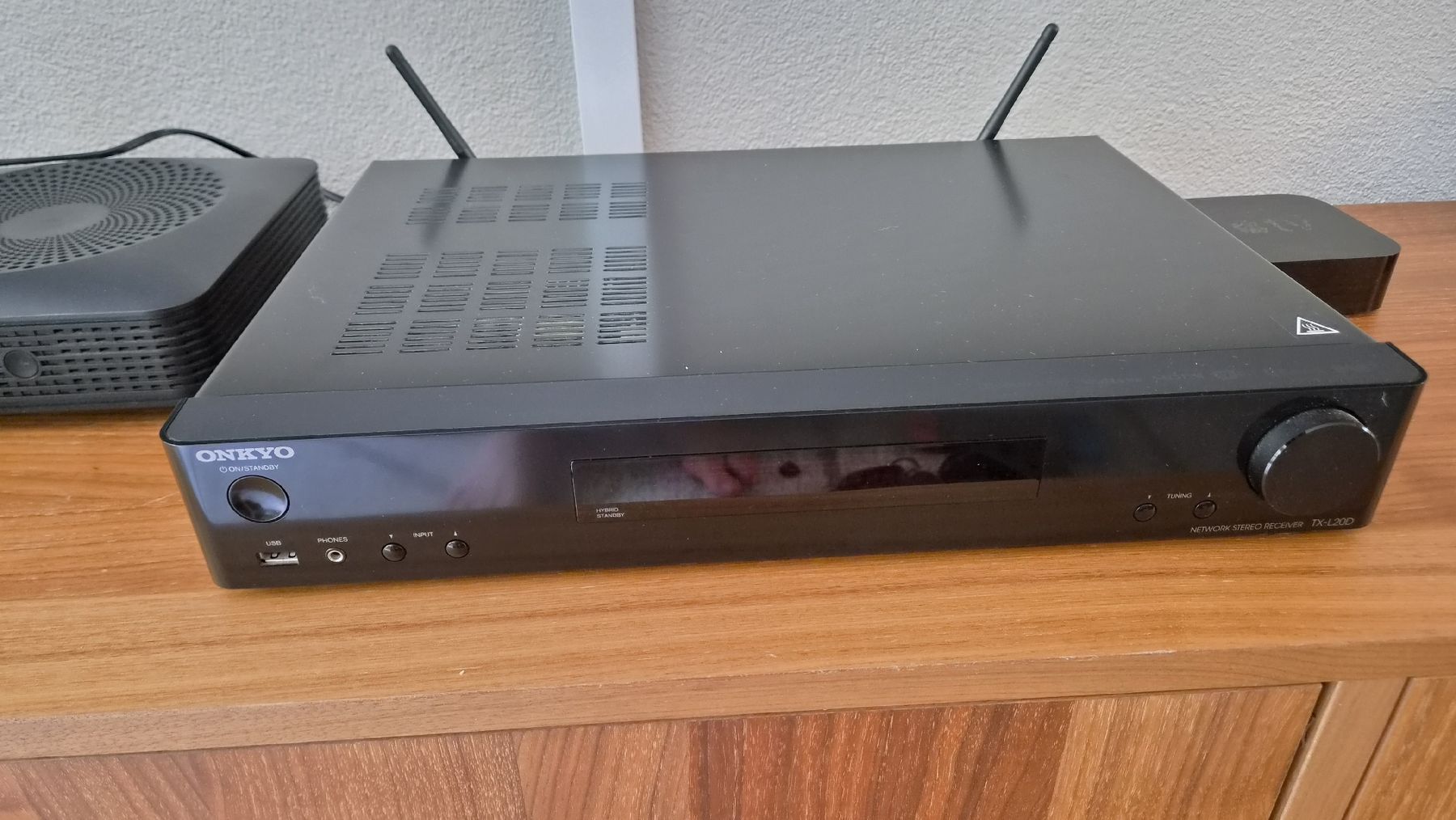 Onkyo Ricevitori: Onkyo TX-L20D Network Stereo Receiver black good condition – Usato da Zürich venduto da yerzy