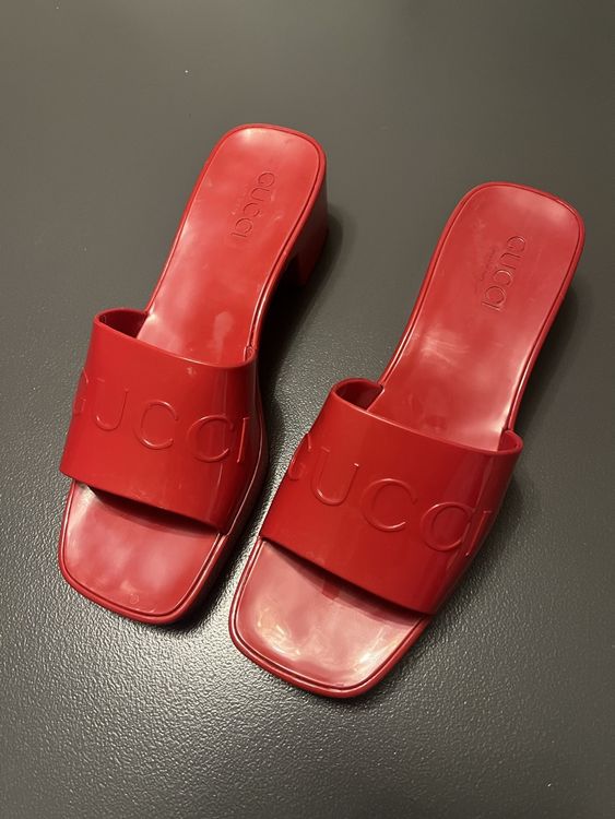 Sandallles Gucci rouges (D'occasion) à Ins pour CHF 190 – avec ...