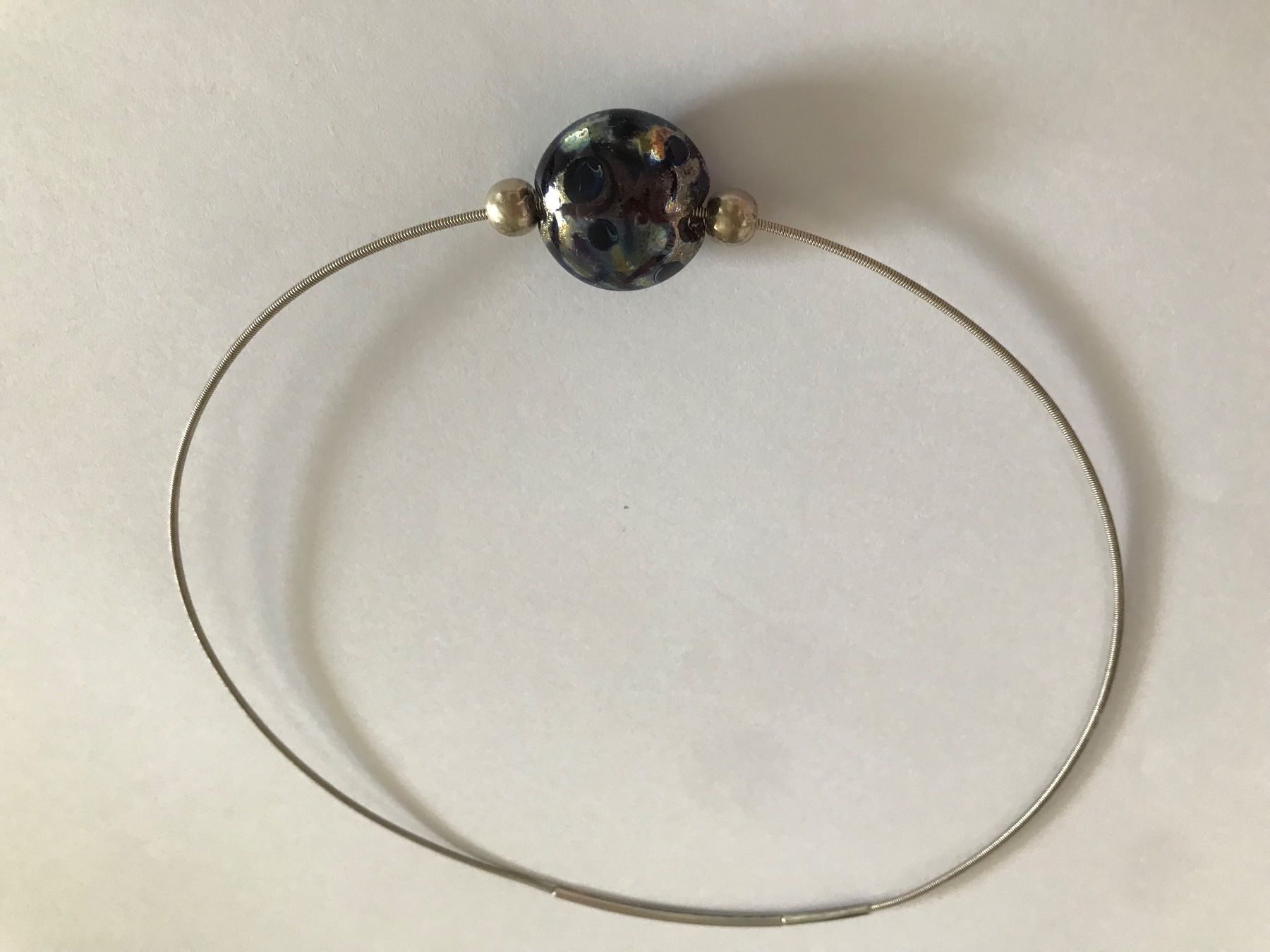 Catenine: Collier en argent 925 élégant avec perle en verre – Usato da Grimisuat venduto da eliseba88