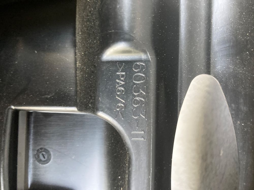 Harley-Davidson Tutti i ricambio per moto: Harley Davidson Spritzschutz 60363-11 – Usato da Schötz venduto da Harley35 2