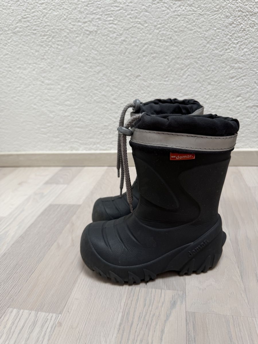 Scarpe da uomo: Kinder Regenstiefel Demar gr 24/25 – Usato da Aeschi b. Spiez venduto da dar_sjp8