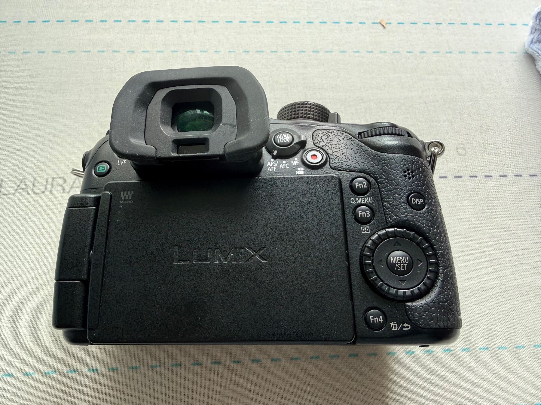 Panasonic Fotocamera: Panasonic gh4 body top zustand – Usato da Giubiasco venduto da nofi85 2