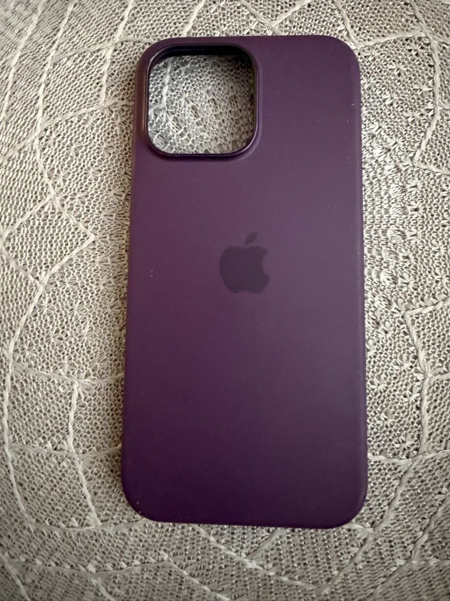 Apple Coques & Protection écran: Apple iPhone 16 Pro Max Cover lila – D'occasion à Dietwil par kim_9ntv
