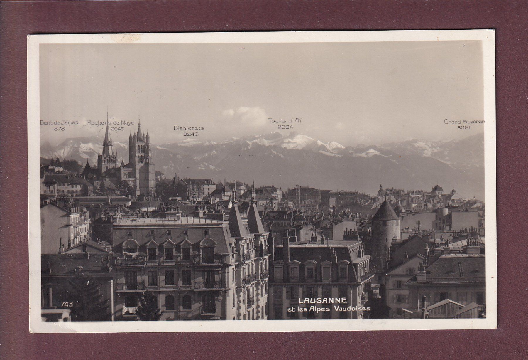 Ansichtskarten: LAUSANNE et les Alpes - 1930 – Gebraucht aus Pully von nicecards