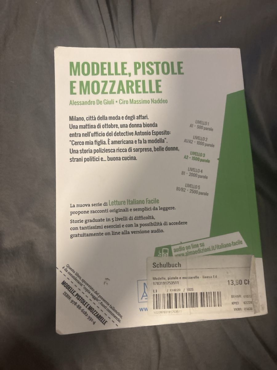 Libri: B Aku: Modelle, Pistole e Mozzarelli, Niveau 3, A2 – Usato da Zürich venduto da Dodola 1