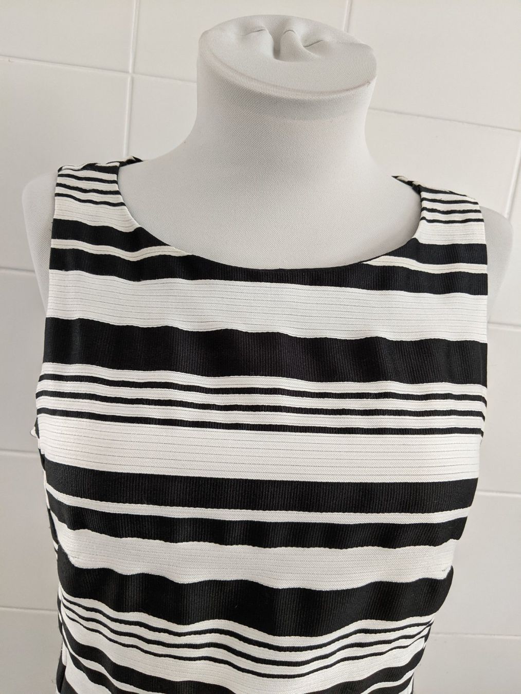 Esprit Kleider: damen Sommerkleid ESPRIT GR 38 – Gebraucht aus Langnau am Albis von Judithsebi 1