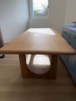 Esstisch, rechteckig, Eiche und Furnier, 6 bis 8 Gedecke