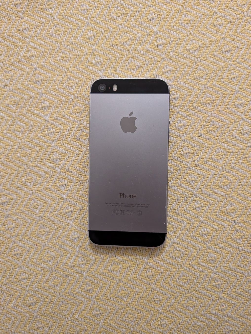 Apple Lecteur media portable: 2 iPod+ 1 iPhone – Défectueux à Oberglatt ZH par LR1989 2