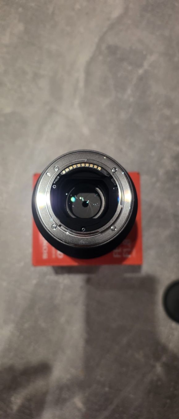 Sony Obiettivi: Sony FE 85mm F1.8 Objektiv E-Mount – Nuovo (secondo la descrizione) da Mauren venduto da jennii002 1