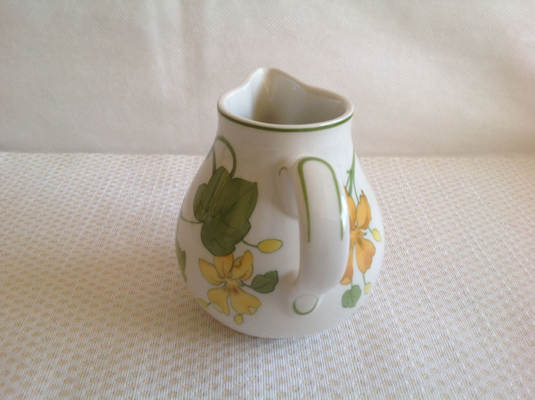 Villeroy & Boch Tazze: Villeroy & Boch - Geranium - crémier – Usato da Sion venduto da accroshoes 3