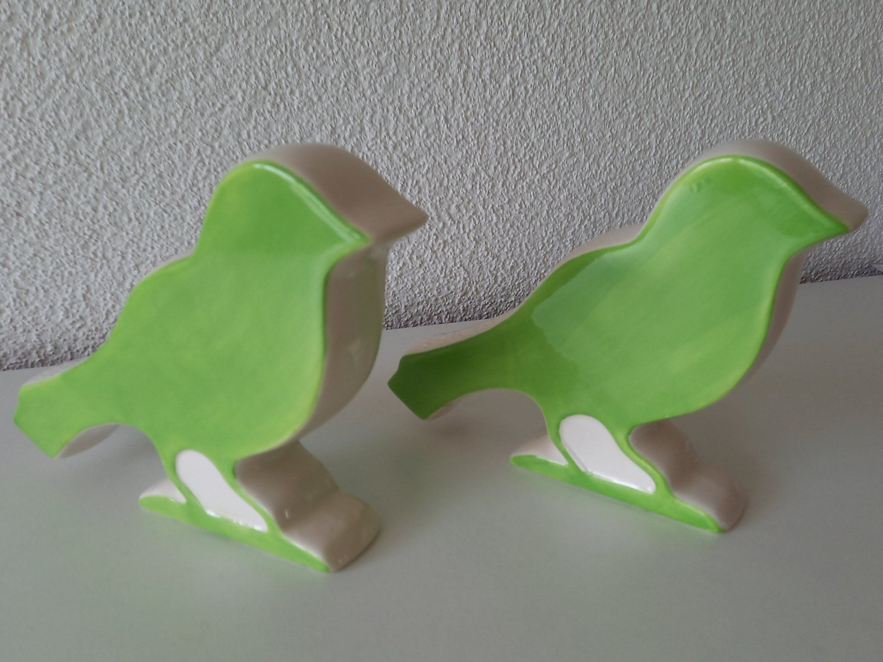 Alle Dekorationen: 2er-Set Dekofiguren Vögel sitzend, Höhe ca. 13,5 cm – Gebraucht aus Obernau von Corolli 1