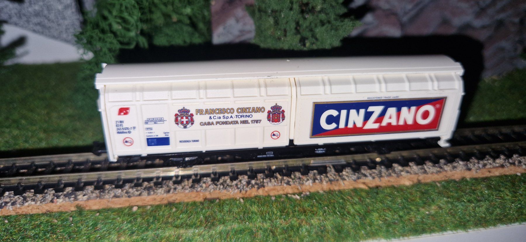 Trix Modellini di ferrovie: Minitrix Spur N Schiebewandwagen "CinZano" – Usato da Unterengstringen venduto da b.kaiser81 1