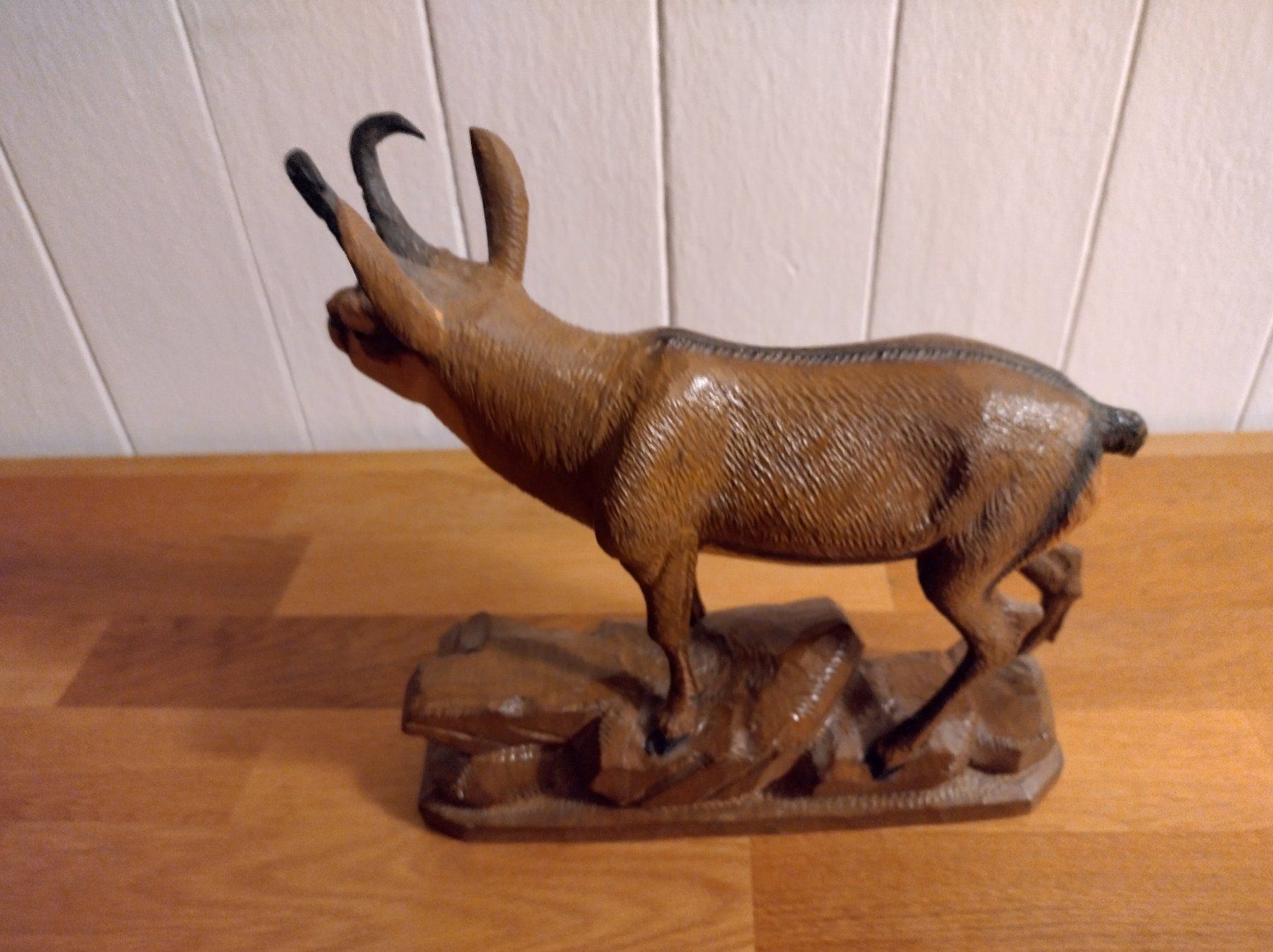 Figuren: Gams – Gebraucht aus Altbüron von bestatter12 1