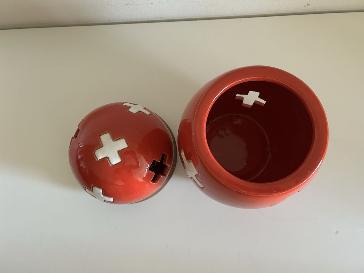 Toutes les décorations: 1 August Kerzengläser handgemacht Schweizerkreuz – D'occasion à Schenkon par Paedy5 5