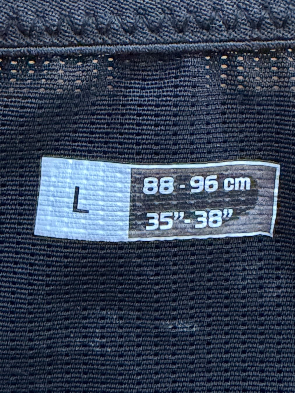 Salomon Ceintures: Salomon Running Belt – D'occasion à Zürich par Nomase10. 2