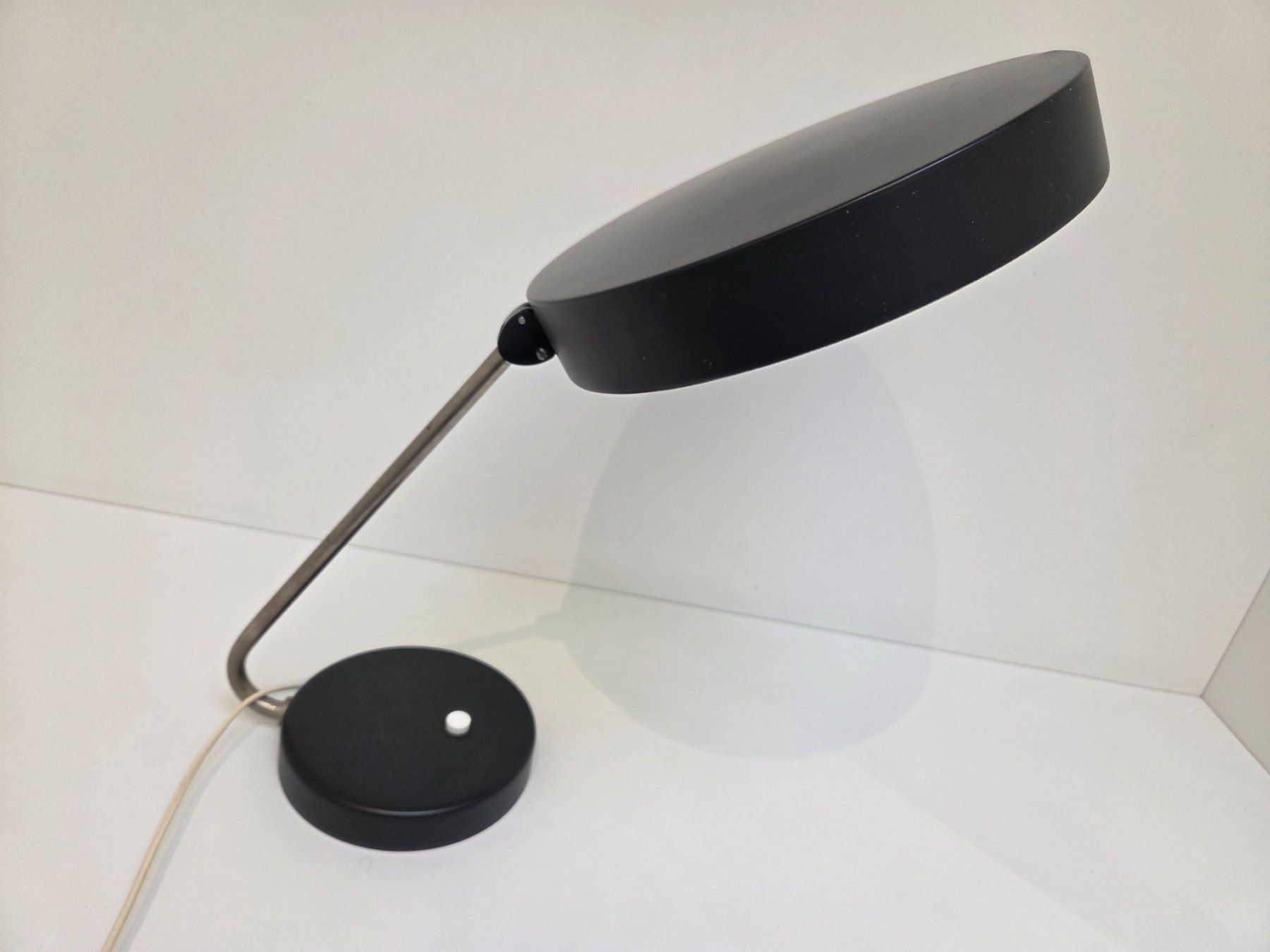 Kaiser Lampade: Design Tischlampe Kaiser Leuchten Idell 60er – Usato da Gersau venduto da pd-design-and-art 3
