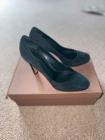 Gianvito Rossi Pumps, Grün Wildleder, Gr. 37.5