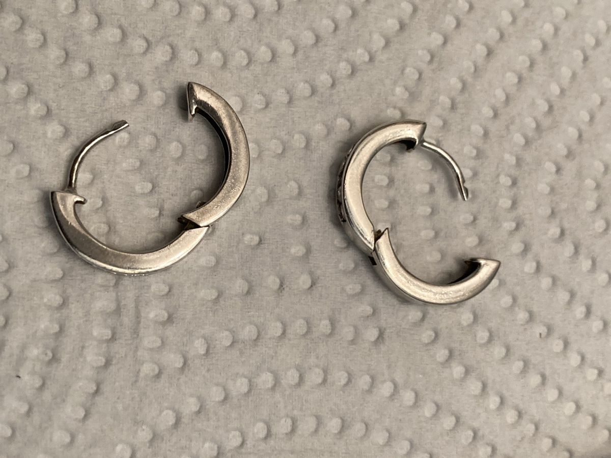 Sonstiger Schmuck: Set Silber Ring Gr 52 und Creolen 1.5cm – Gebraucht aus Dietikon von Closet_refurbished 6