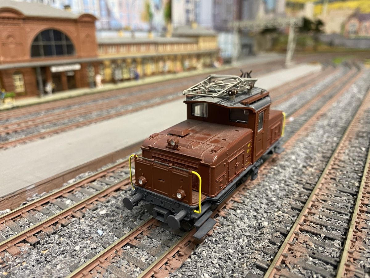 Roco Modelleisenbahnen: Roco 43529 Rangierlok Ee3/3 SBB – Gebraucht aus Glattpark (Opfikon) von anywaya23 3
