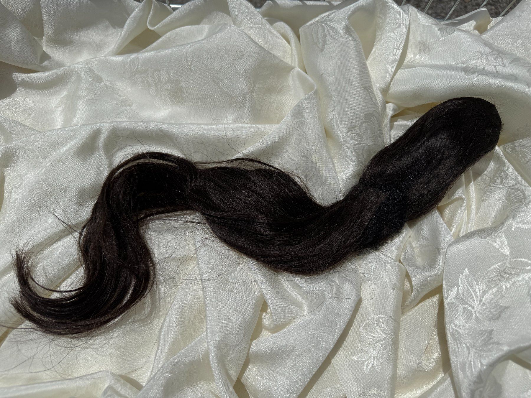 Parrucche: echtes Haar 55cm – Nuovo e nell'imballaggio originale da Vacallo venduto da cri_229f