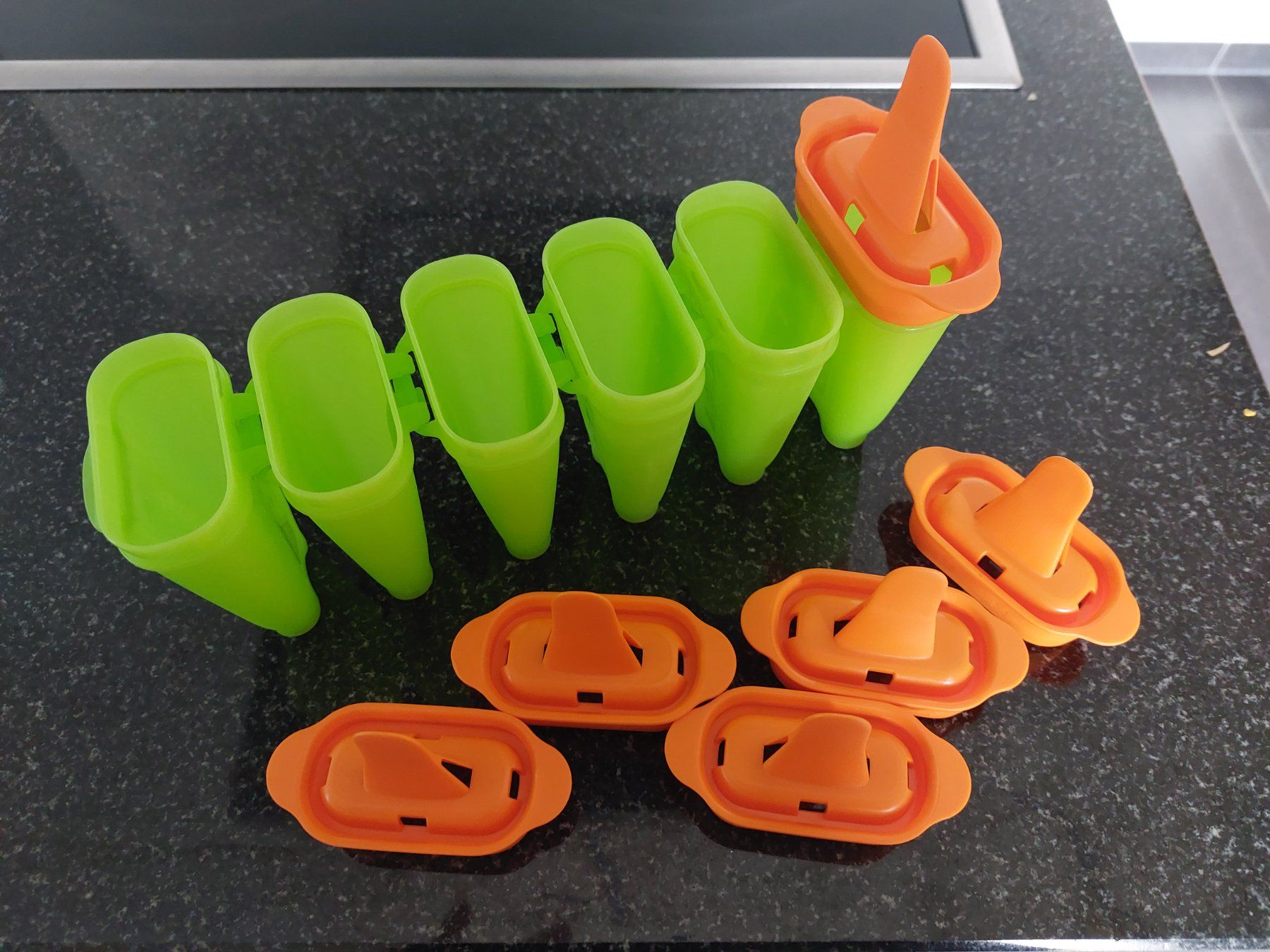 Tupperware Elettrodomestici da cucina: Tupperware Wasserglaceformen Clicksystem – Nuovo (secondo la descrizione) da Siebnen venduto da LastChanc2 1
