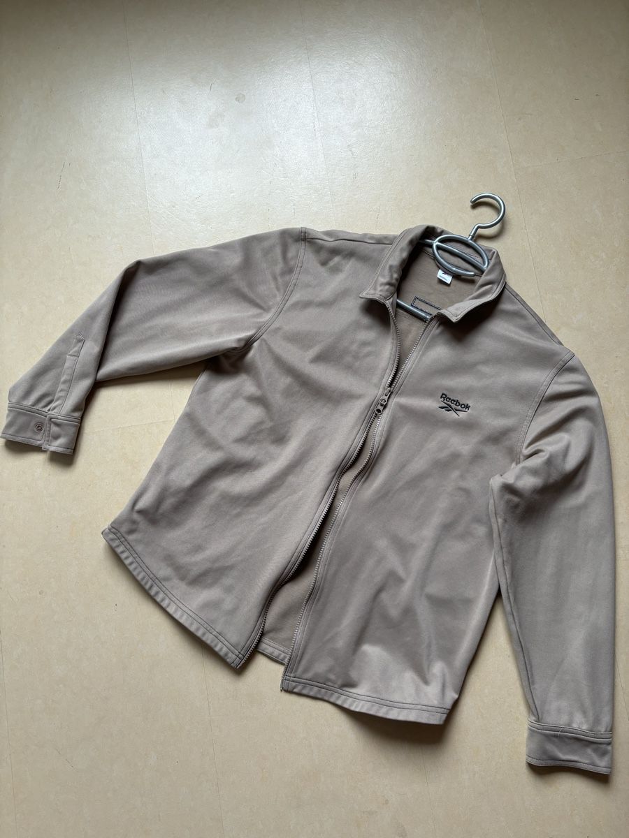 Reebok Giacche: Reebok zip beige – Usato da Willisdorf venduto da sam_m9y8