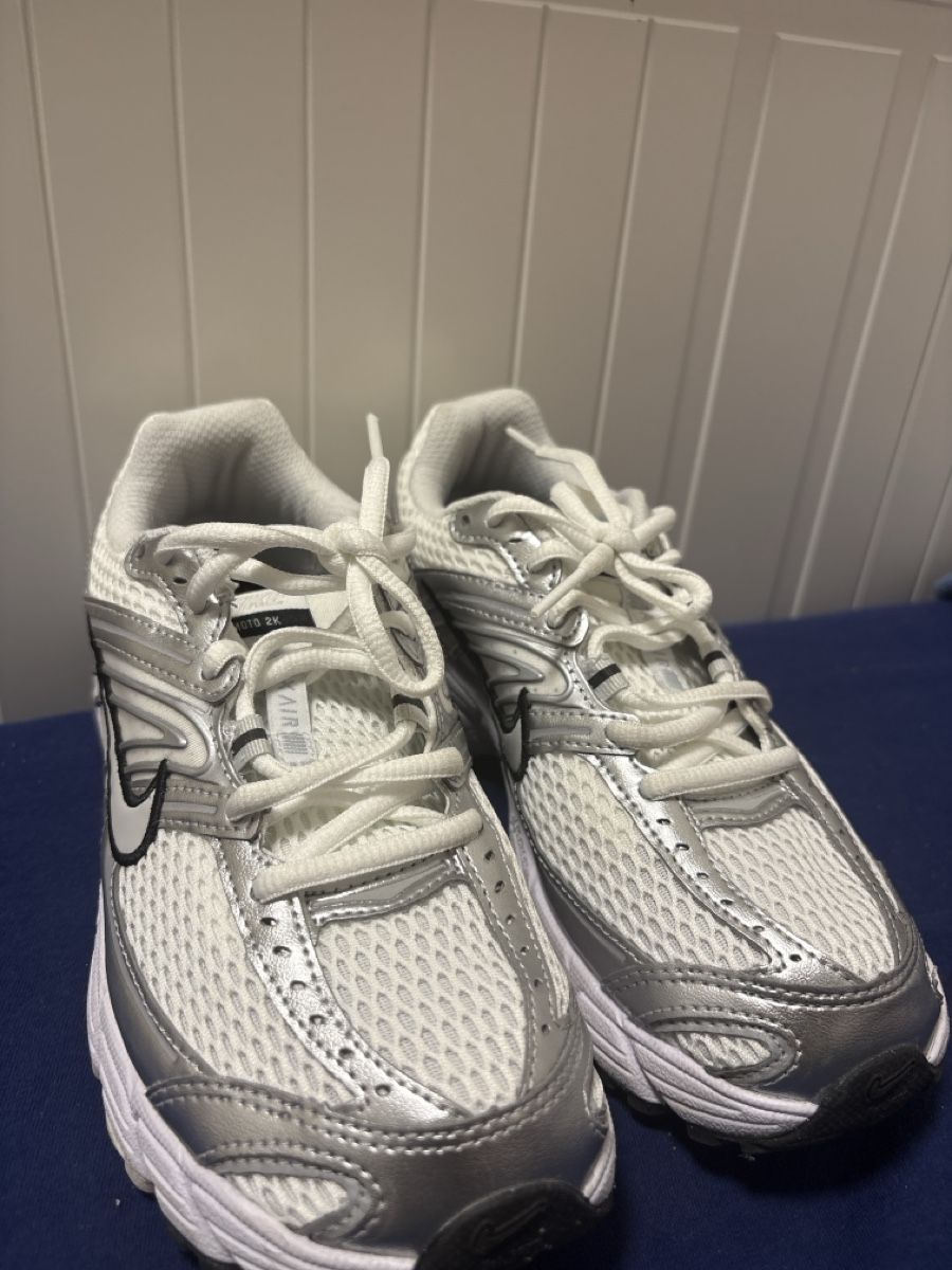 Nike Scarpe da uomo: Nike Air Pegasus  Weiss/Silber Grösse 36.5 – Nuovo (secondo la descrizione) da Zürich venduto da lin_y5r2 3