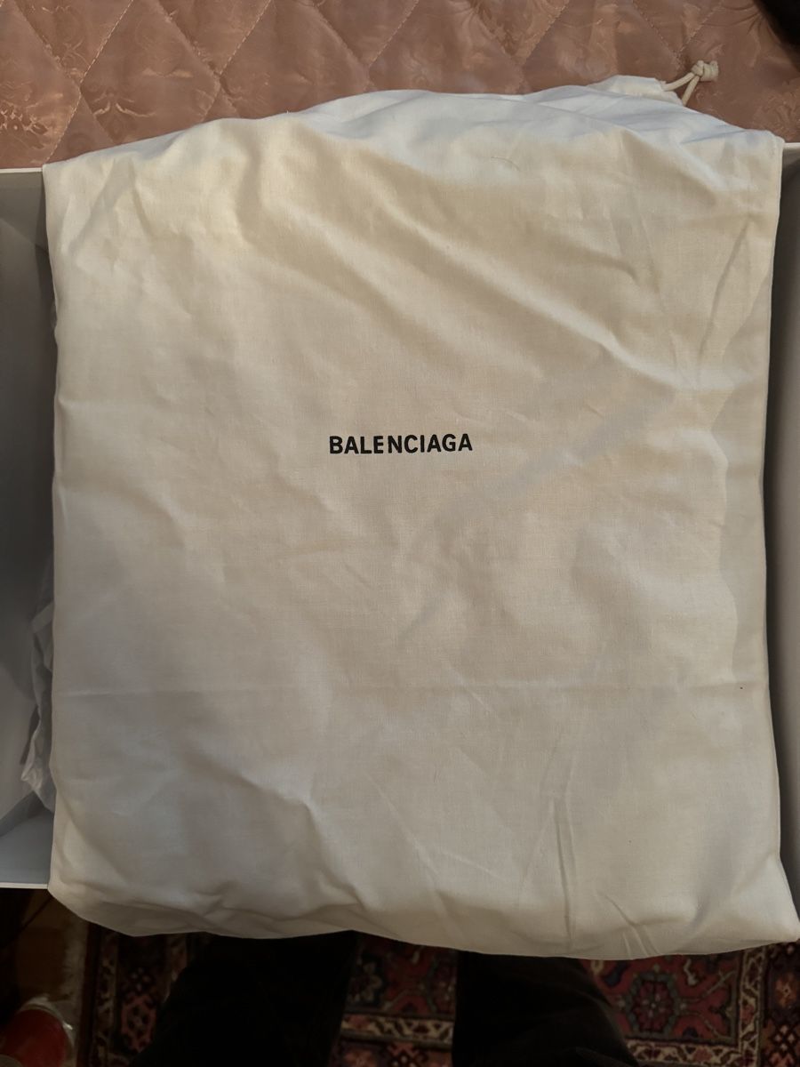 Balenciaga Scarpe da uomo: BALENCIAGA Tripple S – Nuovo (secondo la descrizione) da Flawil venduto da Blue_Beam 1