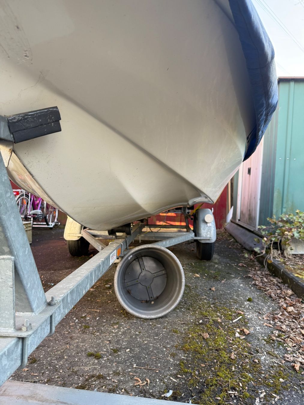 Yamaha Boote: Motorboot mit Trailer zu verkaufen - 8 Ps – Gebraucht aus Cham von Mmylan 8