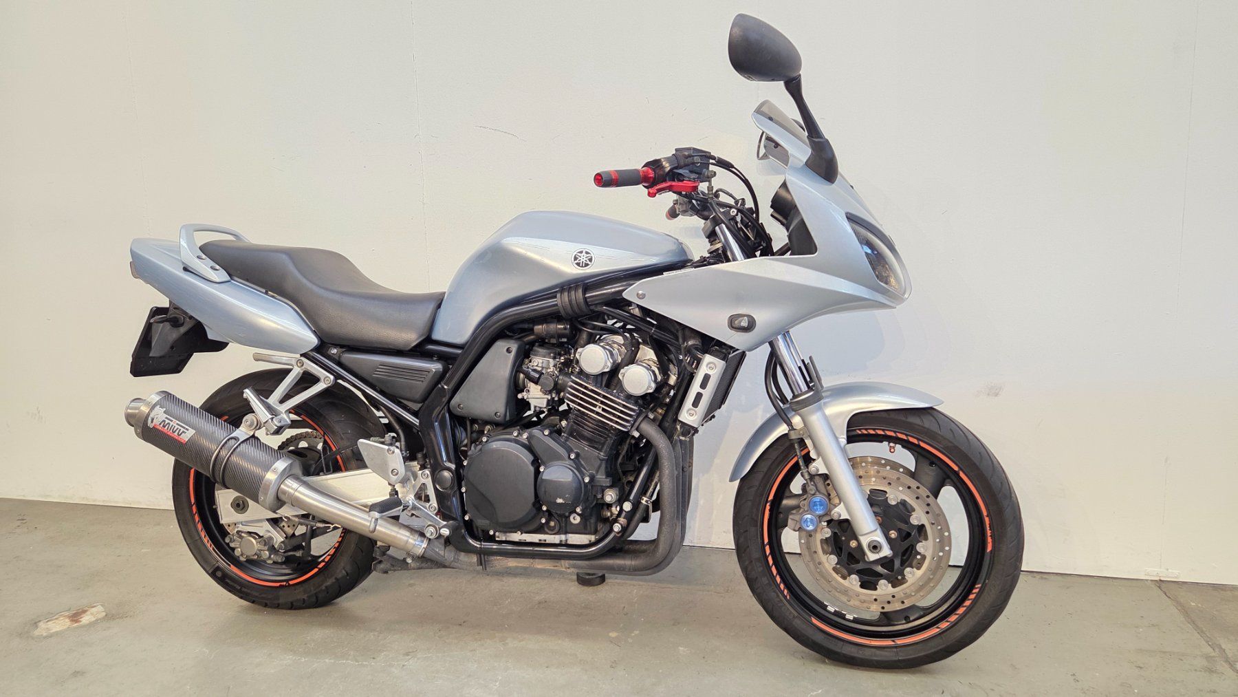Yamaha Strasse: Yamaha FZS 600 – Gebraucht aus Tägerschen von Moto-Welt 2